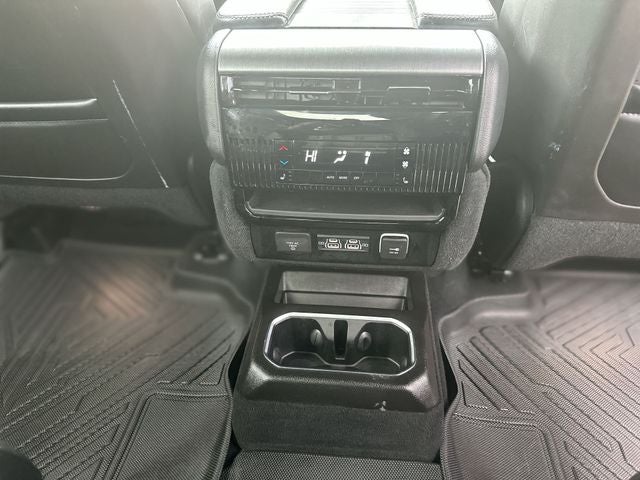 2023 Jeep Wagoneer Series II