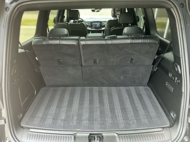 2023 Jeep Wagoneer Series II