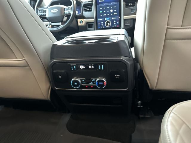 2024 Ford Expedition Platinum