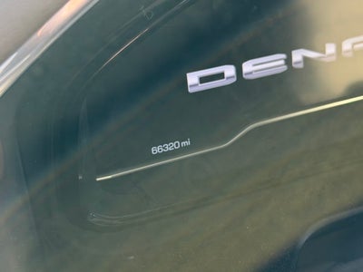 2023 GMC Yukon XL Denali