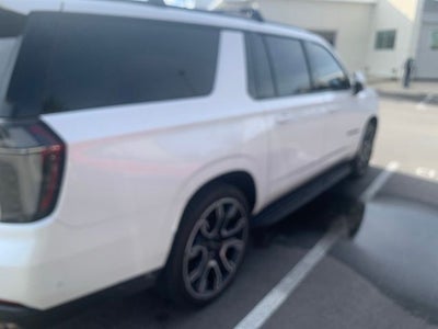 2025 Chevrolet Suburban RST