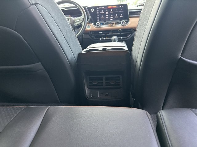 2024 GMC Canyon AT4