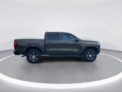 2024 GMC Canyon AT4