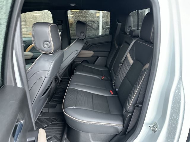 2024 GMC Canyon Denali