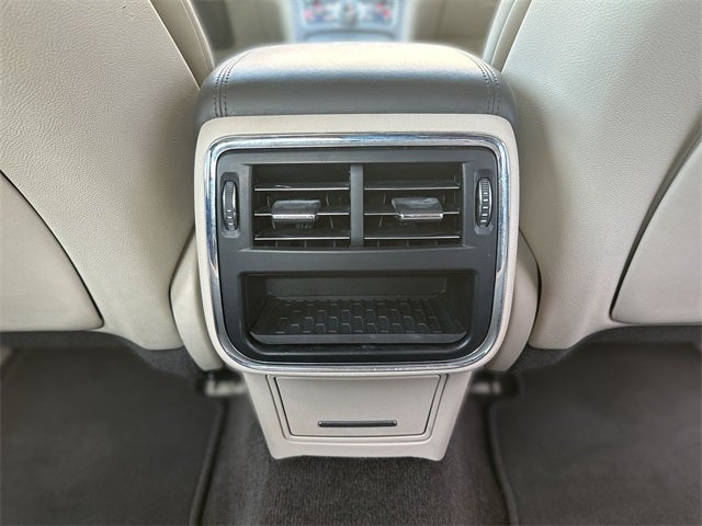 2017 Lincoln Continental Select