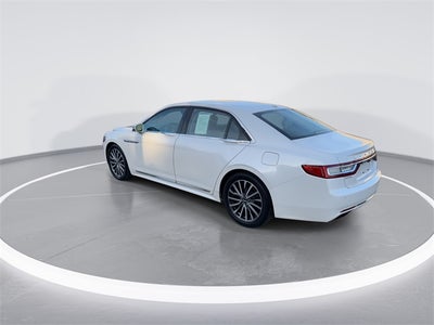 2017 Lincoln Continental Select