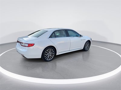 2017 Lincoln Continental Select