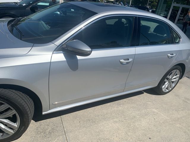 2017 Volkswagen Passat SEL Premium