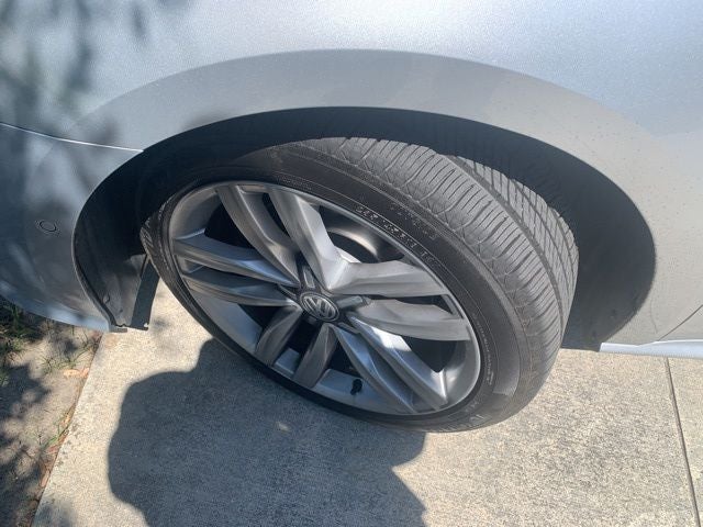 2017 Volkswagen Passat SEL Premium