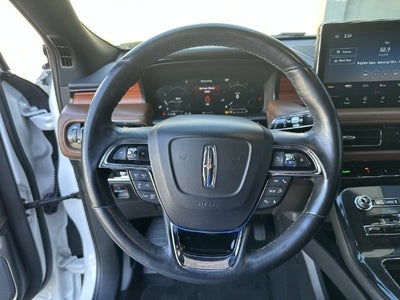 2023 Lincoln Nautilus Reserve