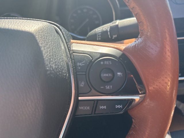 2020 Toyota Avalon Hybrid Limited