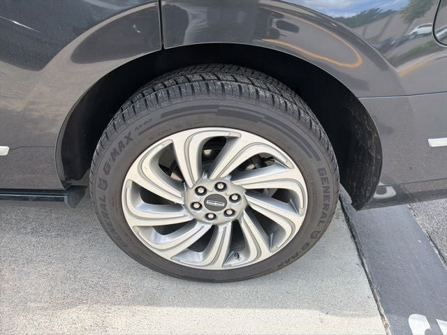 2022 Lincoln Navigator Reserve