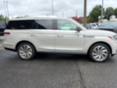 2022 Lincoln Navigator Reserve