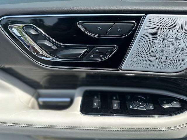 2024 Lincoln Navigator Black Label