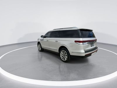 2024 Lincoln Navigator L Reserve