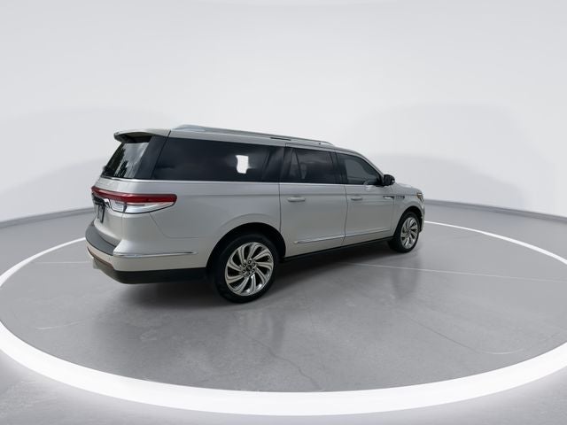 2024 Lincoln Navigator L Reserve