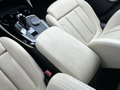 2023 BMW X4 xDrive30i