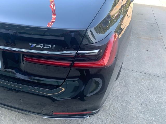 2020 BMW 7 Series 740i