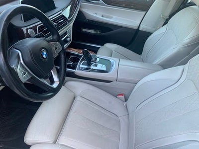 2020 BMW 7 Series 740i