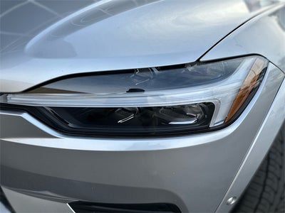 2021 Volvo XC60 T5 Momentum