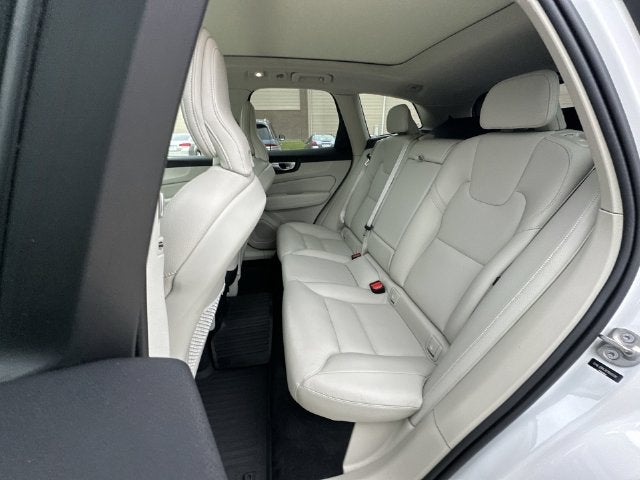 2024 Volvo XC60 B5 Core