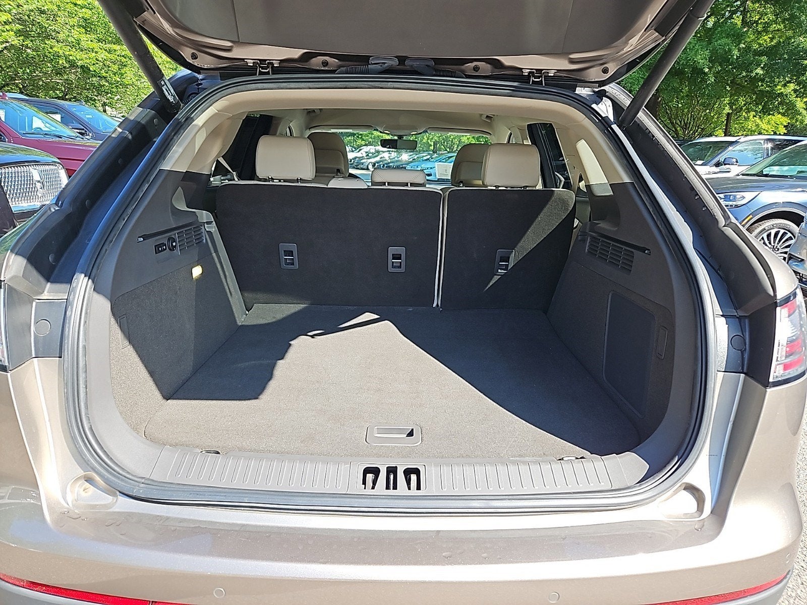 2019 Lincoln Nautilus Standard