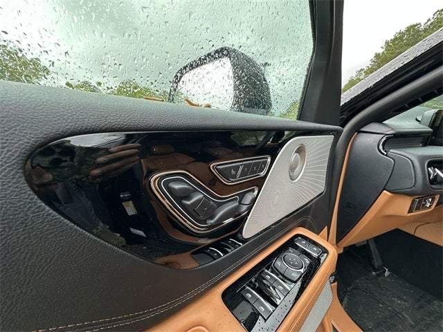 2025 Lincoln Aviator Black Label