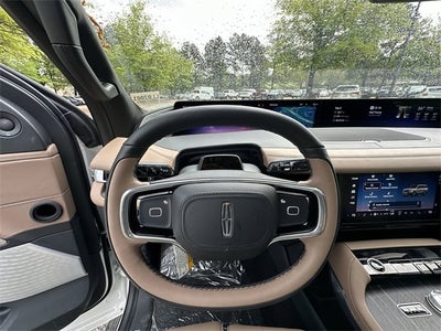 2025 Lincoln Navigator Black Label