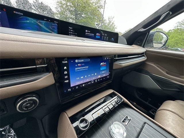 2025 Lincoln Navigator Black Label