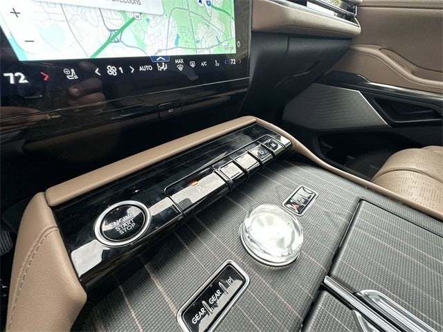 2025 Lincoln Navigator Black Label