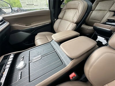 2025 Lincoln Navigator Black Label