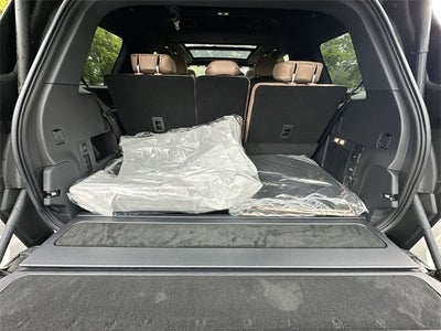 2025 Lincoln Navigator Black Label