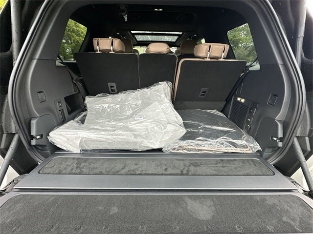 2025 Lincoln Navigator Black Label