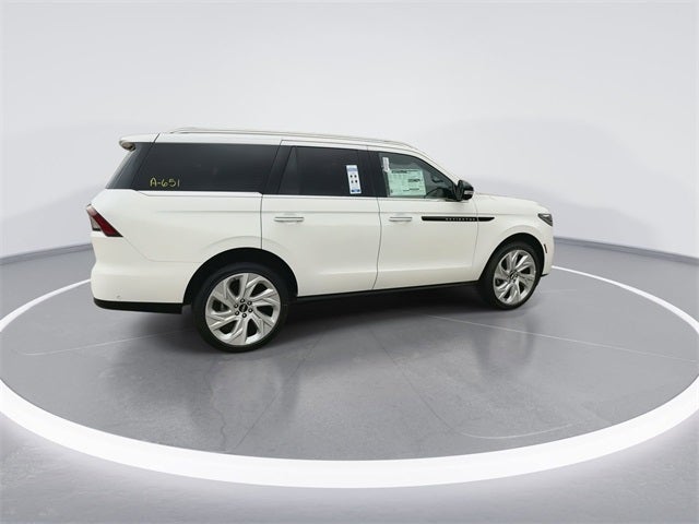 2025 Lincoln Navigator Black Label