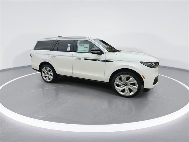 2025 Lincoln Navigator Black Label