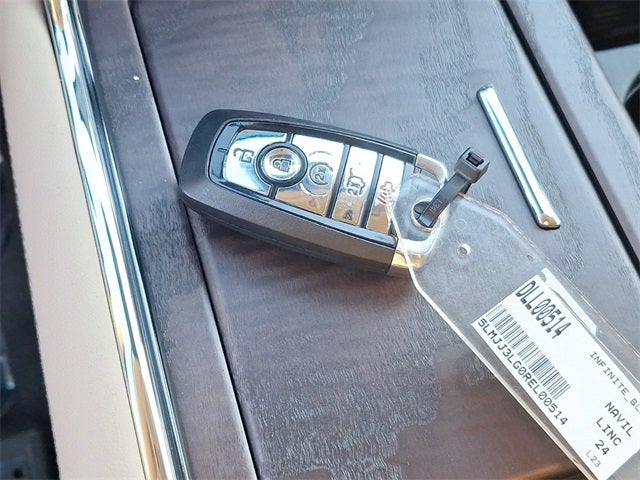 2024 Lincoln Navigator L Reserve