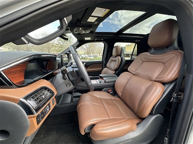 2024 Lincoln Navigator L Reserve