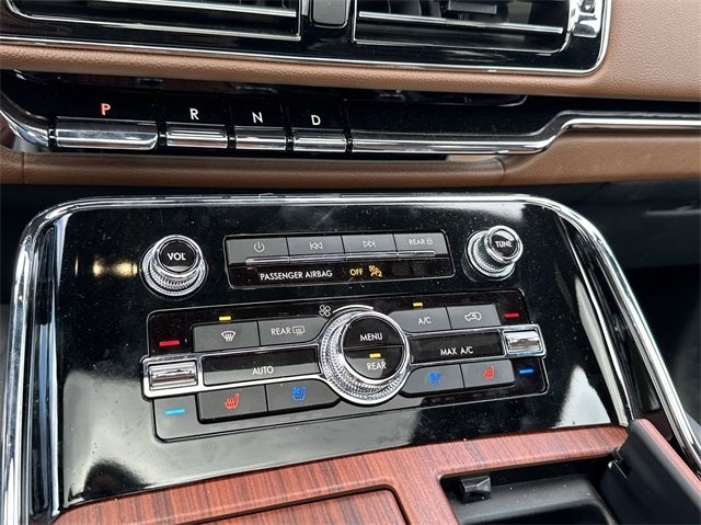 2024 Lincoln Navigator L Reserve