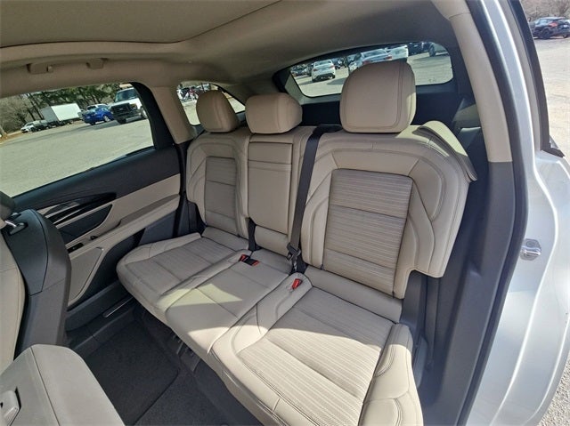 2025 Lincoln Nautilus Reserve