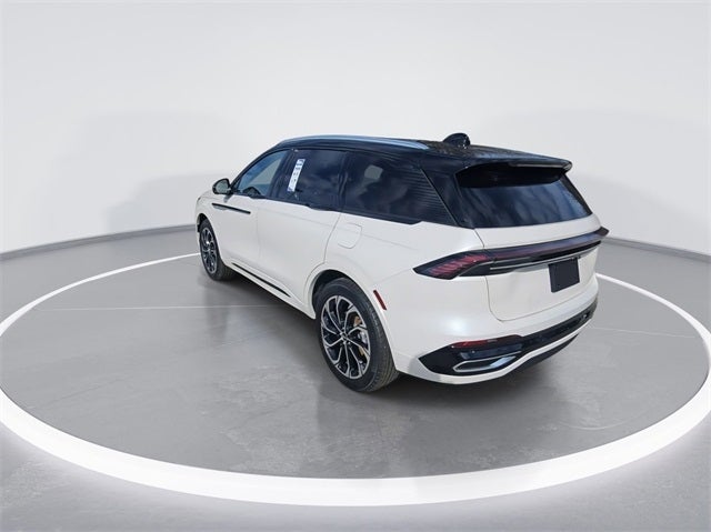 2025 Lincoln Nautilus Reserve