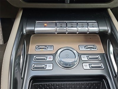 2024 Lincoln Nautilus Reserve