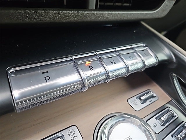 2024 Lincoln Nautilus Reserve