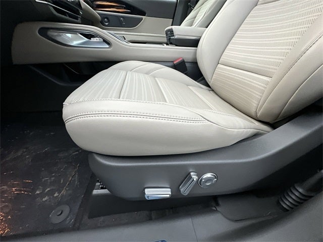 2025 Lincoln Nautilus Reserve