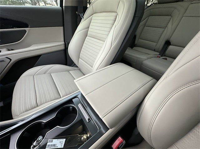 2025 Lincoln Nautilus Reserve