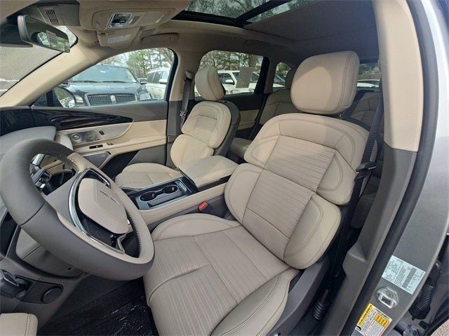 2025 Lincoln Nautilus Reserve