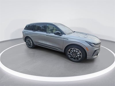 2025 Lincoln Nautilus Reserve