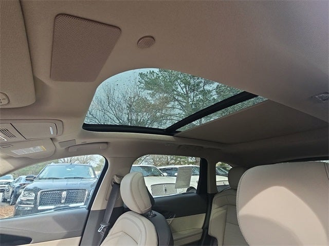 2025 Lincoln Nautilus Reserve