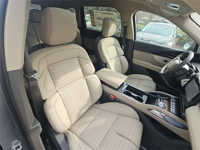 2025 Lincoln Nautilus Reserve