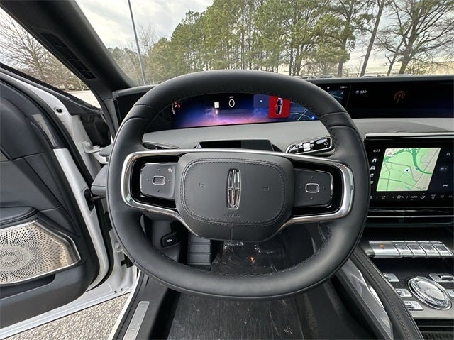 2025 Lincoln Nautilus Reserve