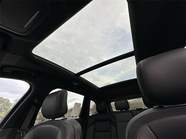 2025 Lincoln Nautilus Reserve